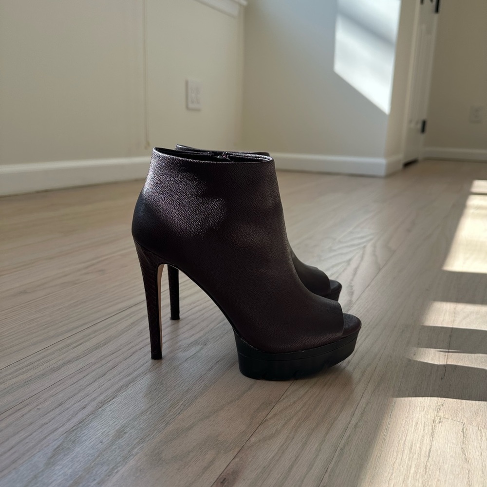 BCBGMAXAZRIA Hasten Peep Toe Booties - Picture 2 of 5